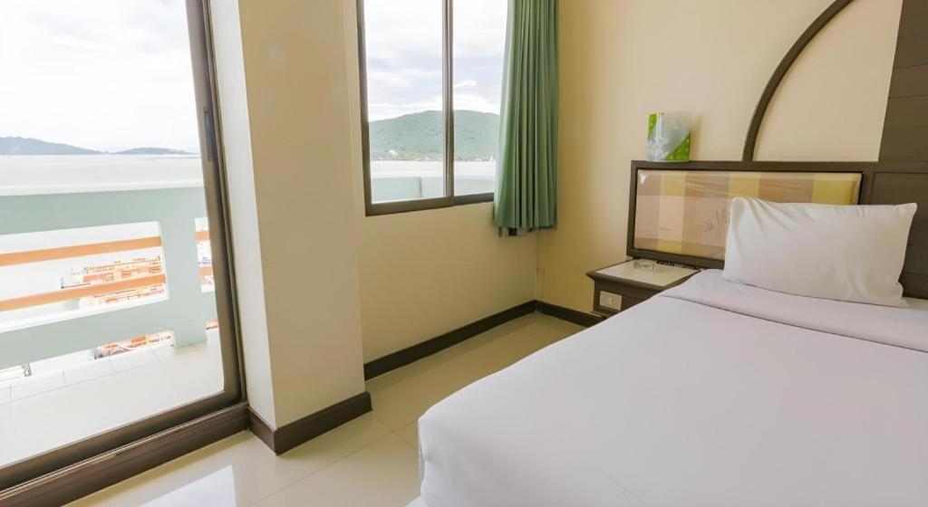 Lake Inn Hotel Songkhla Dış mekan fotoğraf