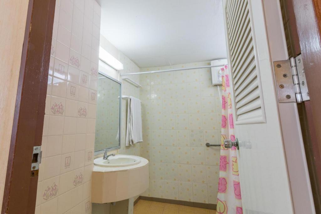 Lake Inn Hotel Songkhla Dış mekan fotoğraf